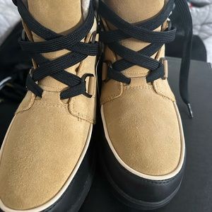 Sorel waterproof boots. New, never worn